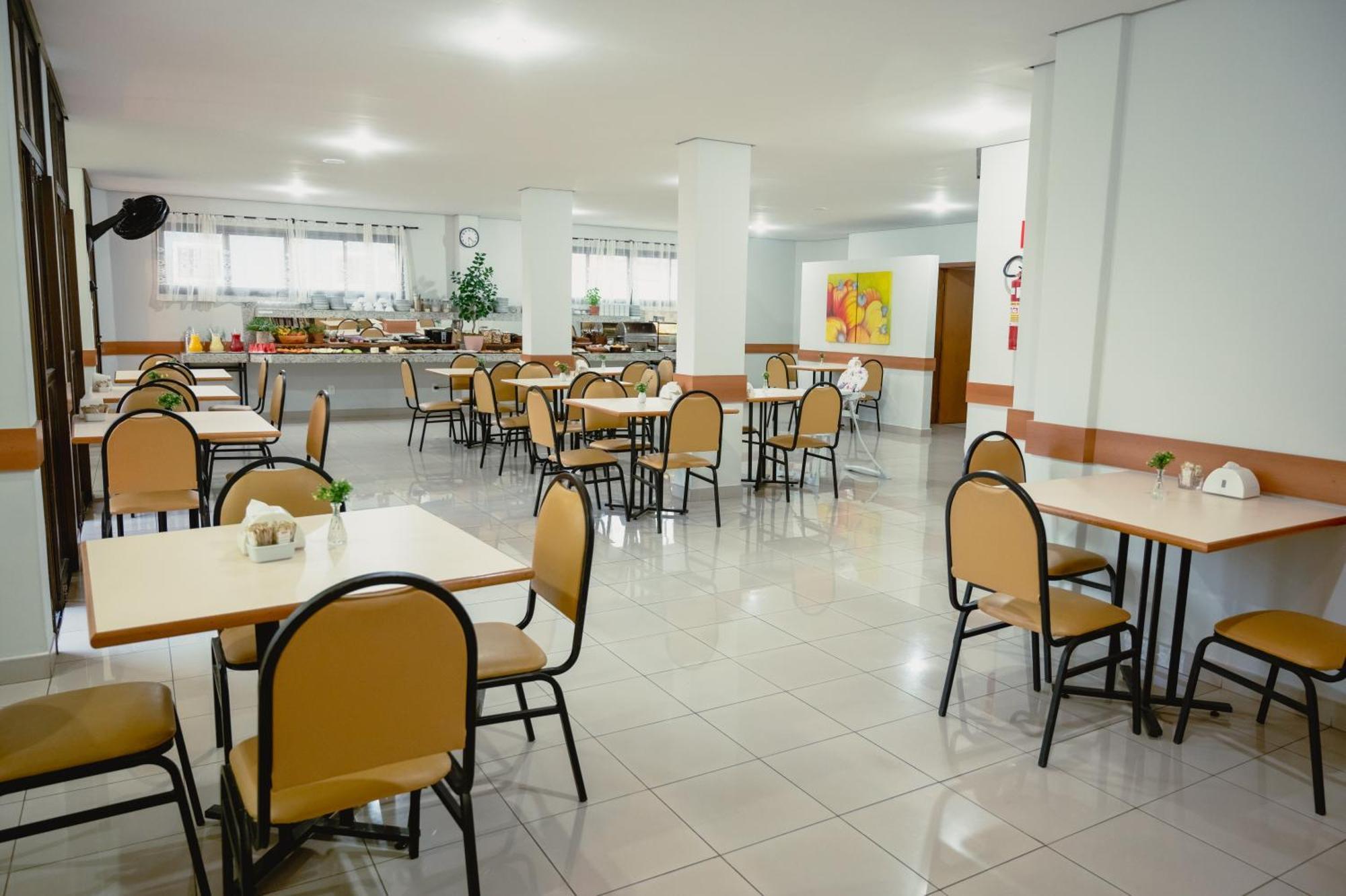 Hotel Ouro Лаврас Екстериор снимка